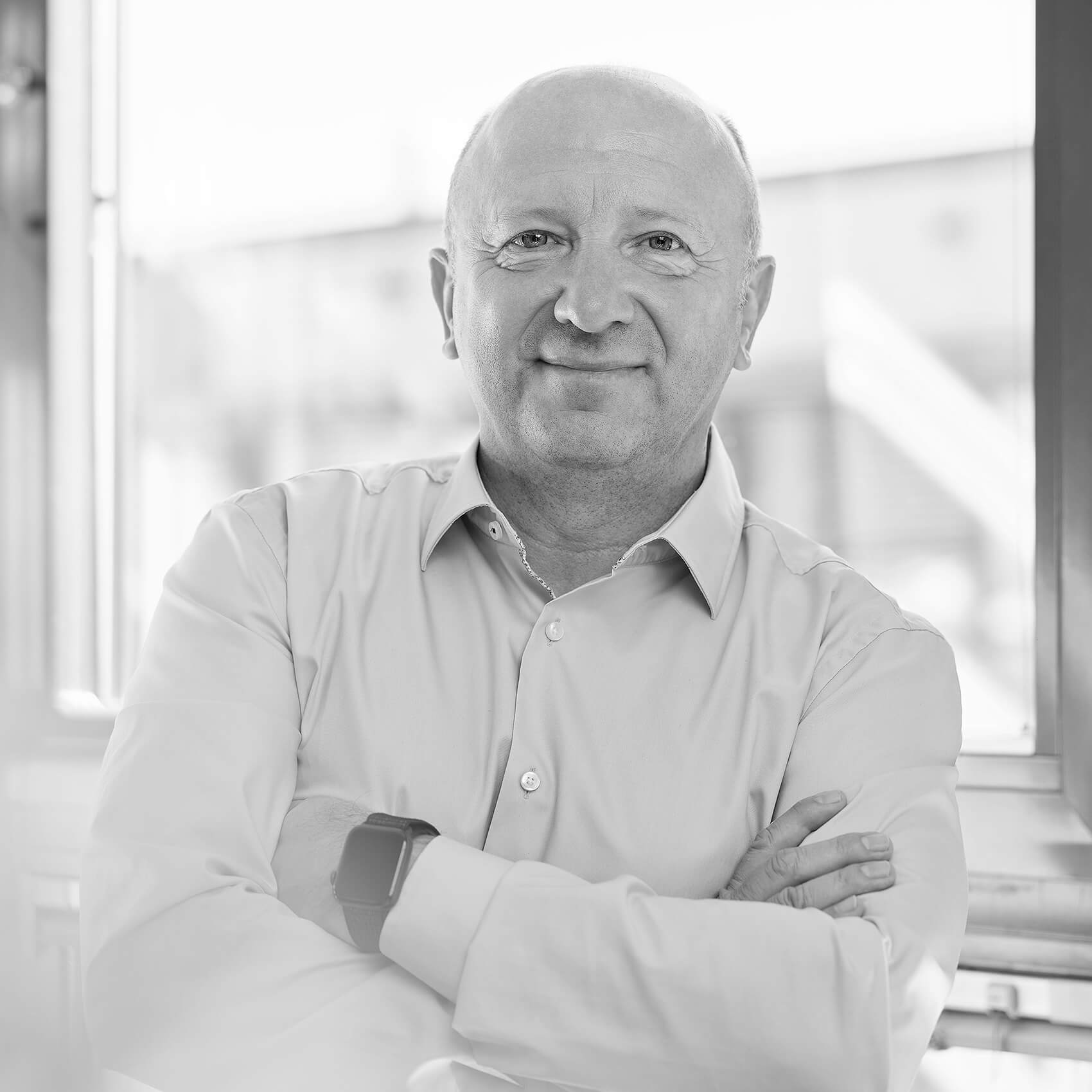 Portrait: Evangelos Kemalides, Position: Standortleiter Köln-Süd